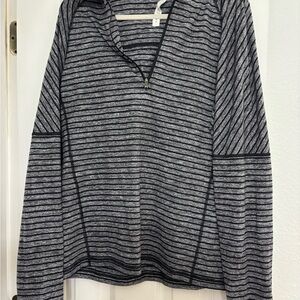 Lululemon Striped Gray Long Sleeve Pullover